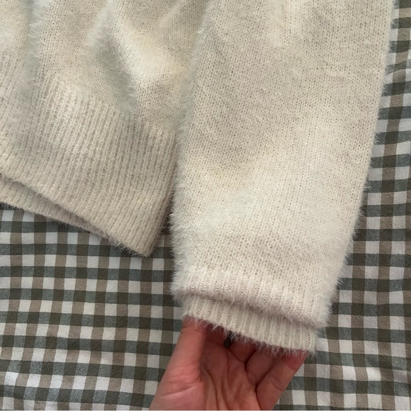 Fuzzy Cardigan - Picture 9 of 13